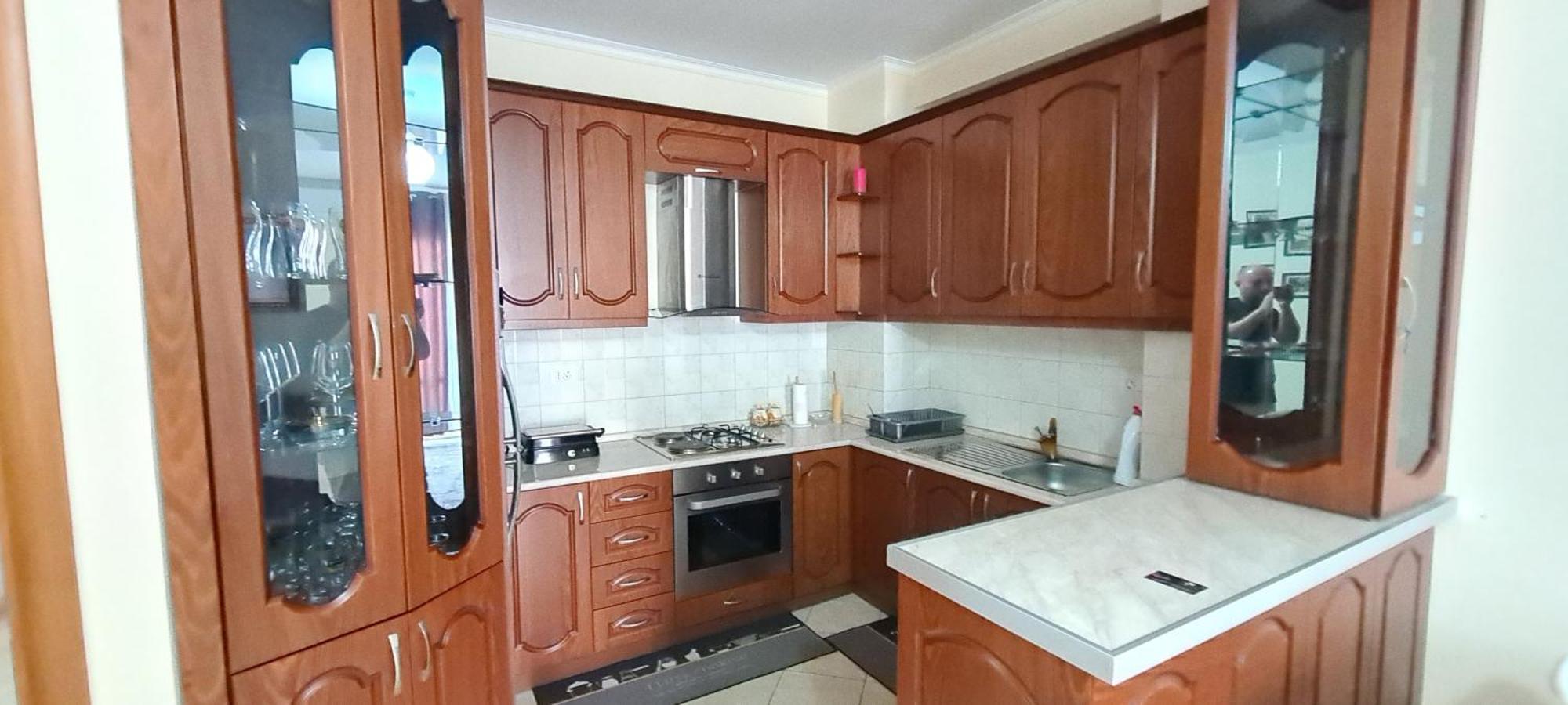 Erin Apartments Vlore Bagian luar foto