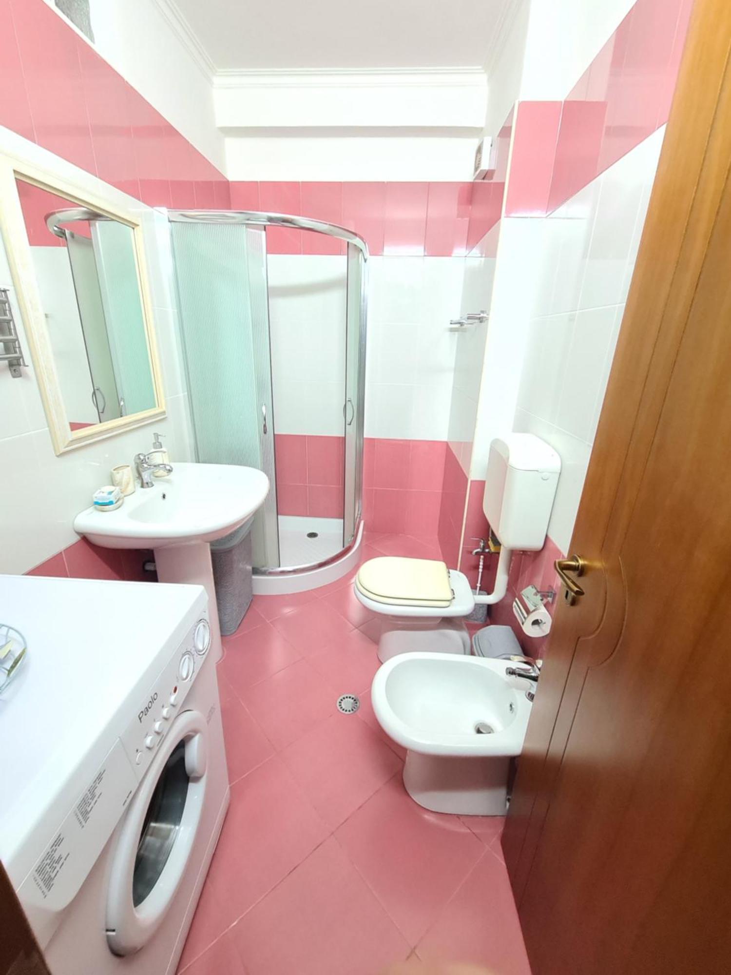 Erin Apartments Vlore Bagian luar foto