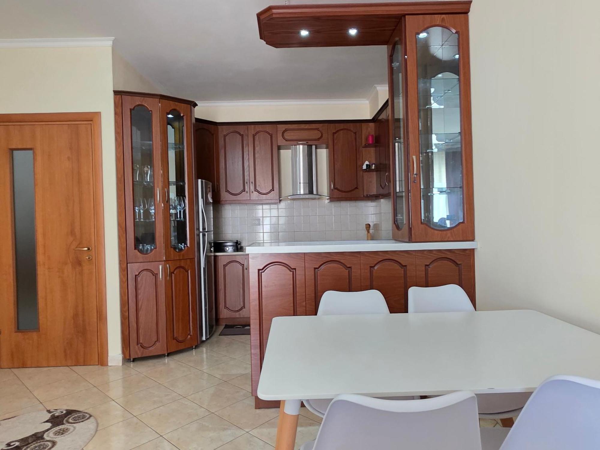 Erin Apartments Vlore Bagian luar foto