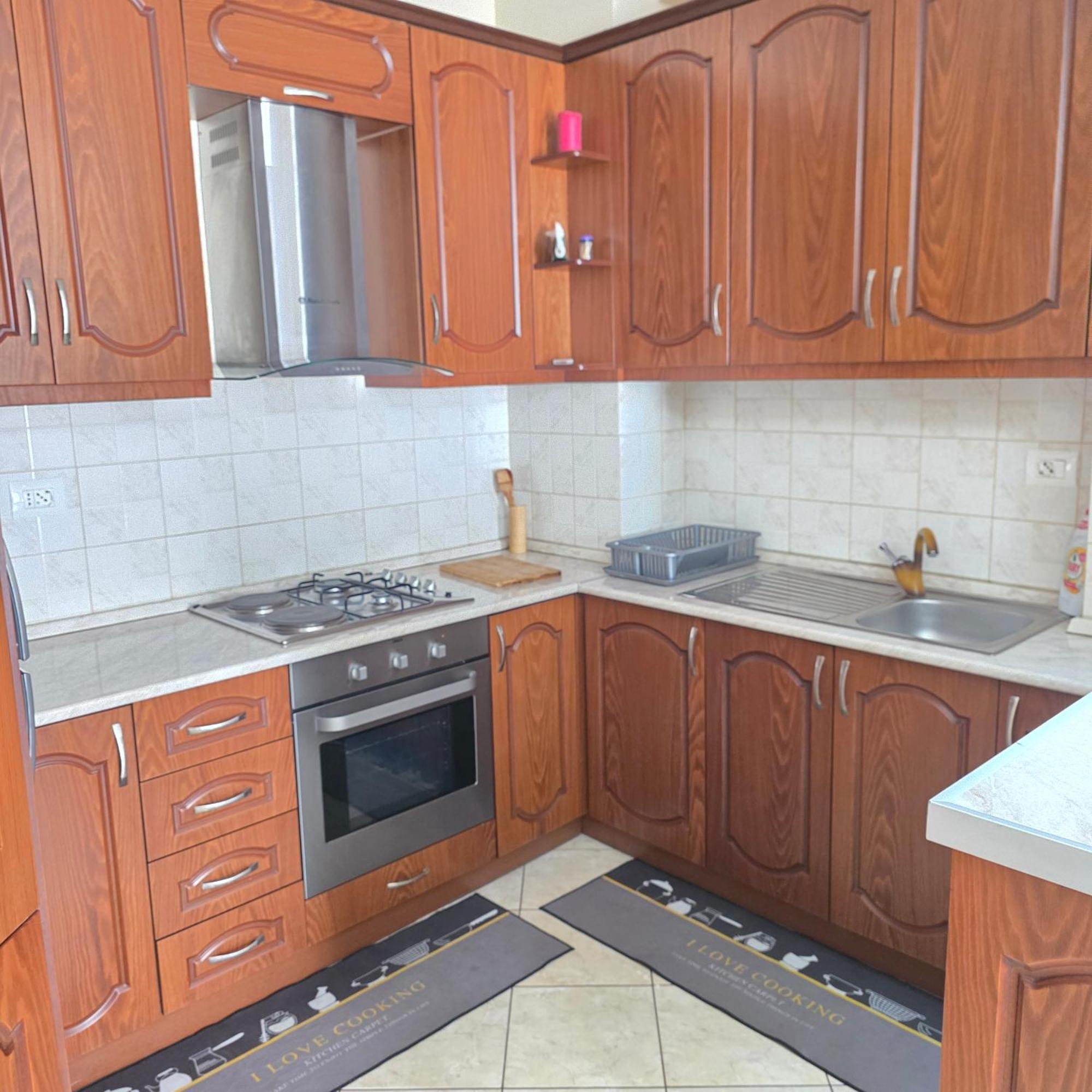 Erin Apartments Vlore Bagian luar foto